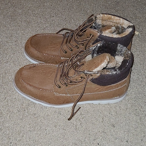 Call it Spring - Picture 3 of 4